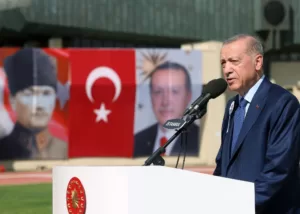 Cumhurbaşkanı Erdoğan, Tuzla’daki Milli Savunma Üniversitesi Deniz Harp Okulu Komutanlığı