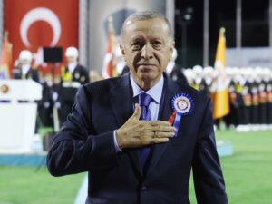 Cumhurbaşkanı Recep Tayyip Erdoğan, “Teröristler ya nedamet duyup Türk adaletine