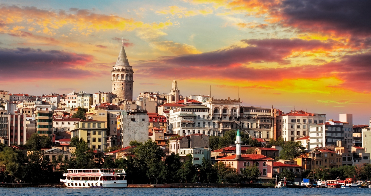 Dünyanın en güzel şehirlerinden biri İstanbul‘un tarihi ve kültürel güzellikleri