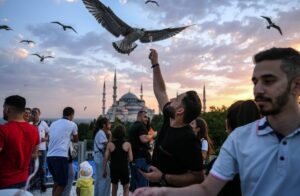 İstanbul’da yeni trend poz turizmi… Sosyal medyada tüm dünyada ünlenen