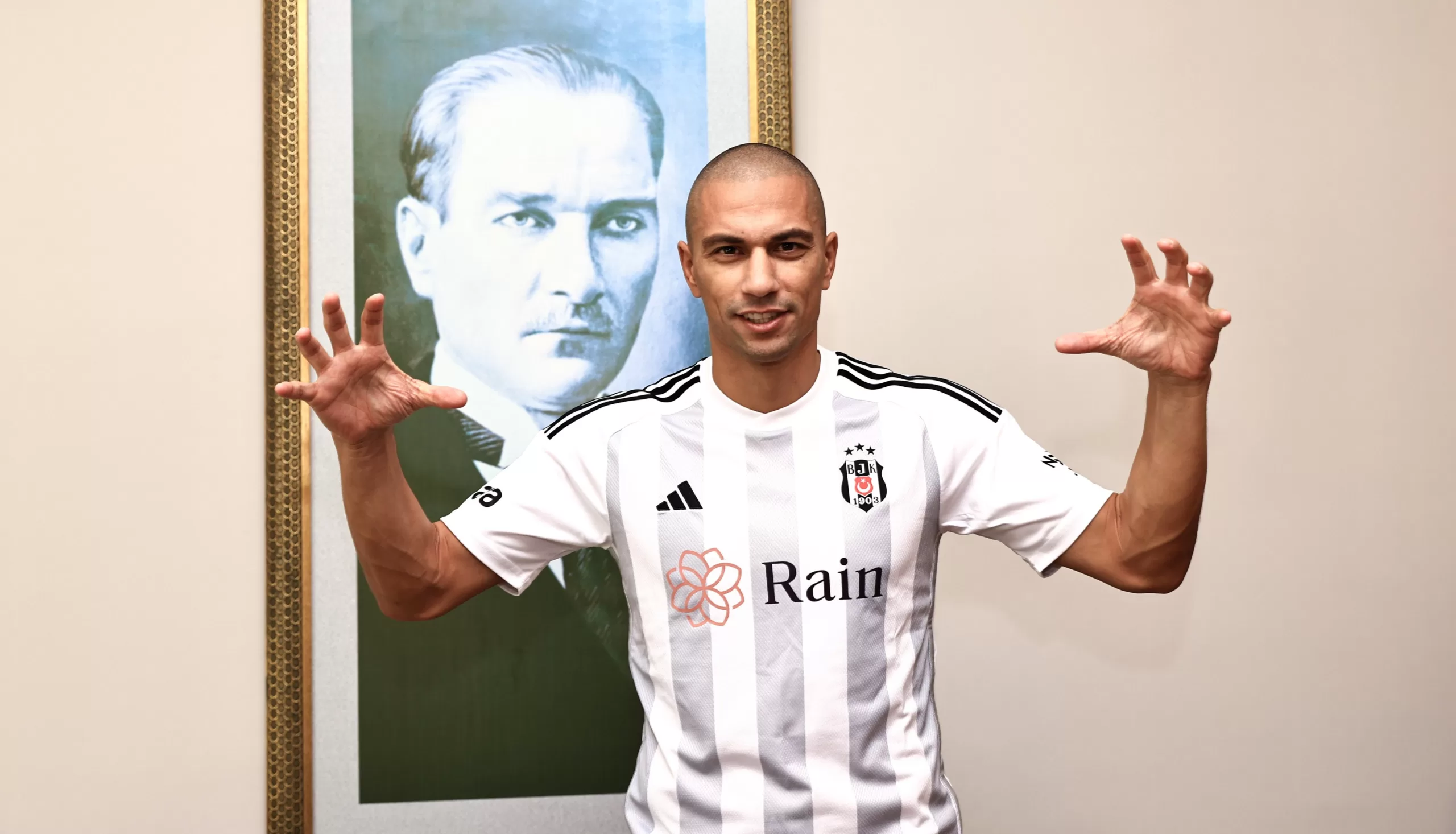 Beşiktaş, Gökhan İnler’le 1 yıllık sözleşme imzalandığını açıkladı. Tecrübeli futbolcunun