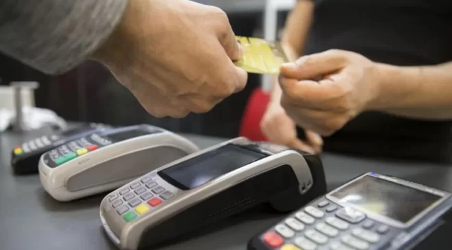 Kredi kartı faizleri yükseltildi