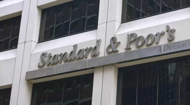 Standard & Poor’s, Türkiye’nin Kredi Notunu Yükseltti