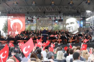 Galataport İstanbul, Cumhuriyetimizin 100. yılını özel sanat etkinliklerini içeren bir