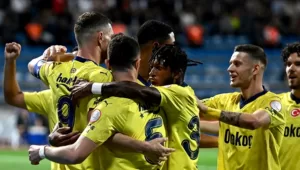 Fenerbahçe, Süper Lig’in 8. haftasında konuk olduğu Kasımpaşa’yı 2-0 mağlup
