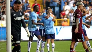 Trendyol Süper Lig’in 8. hafta mücadelesine Adana Demirspor sahasında Trabzonspor’u