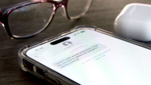 Yasal uyarı nedir? Yasal uyarı mesajı, cep telefonunuzun IMEI numarasının
