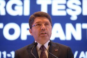 Adalet Bakanı Yılmaz Tunç, Yargıtay – Anayasa Mahkemesi kriziyle ilgili