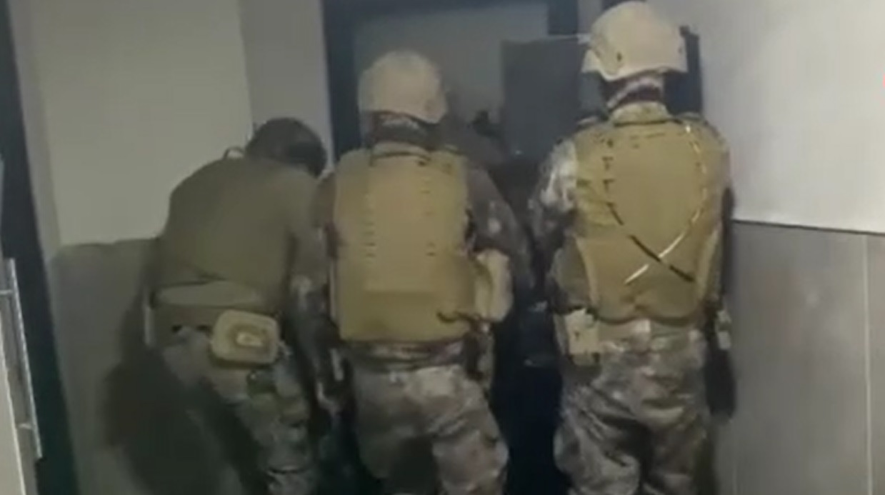 İstanbul Emniyet Müdürlüğü Terörle Mücadele Şube Müdürlüğü (TEM) ekipleri, DEAŞ
