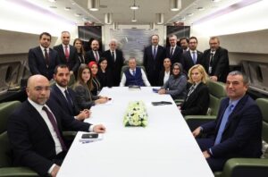 Cumhurbaşkanı Erdoğan,  Almanya Cumhurbaşkanı Frank-Walter Steinmeier ve Başbakanı Olaf Scholz
