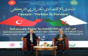 Cumhurbaşkanı Recep Tayyip Erdoğan, resmî ziyarette bulunduğu Cezayir’de, Cezayir-Türkiye İş