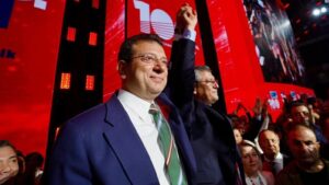 CHP Erzincan Milletvekili Mustafa Sarıgül, TV5 kanalındaki Fikri Takip programının