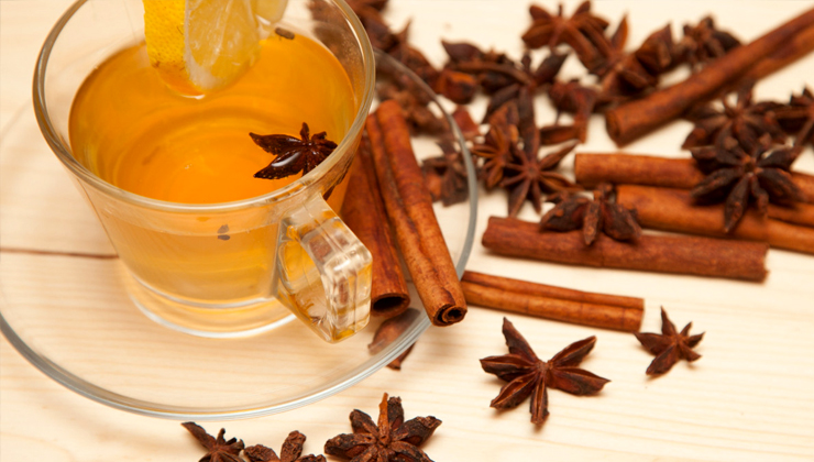 Anason çayı, anason bitkisinin tohumlarından elde edilen aromatik bir içecektir.