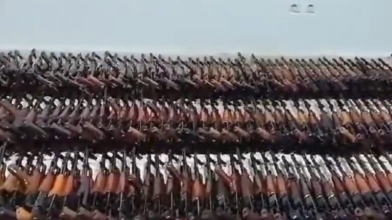 Irak’ın kuzeyinde PKK’ya ağır darbe! 467 adet AK-47 ele geçirildi