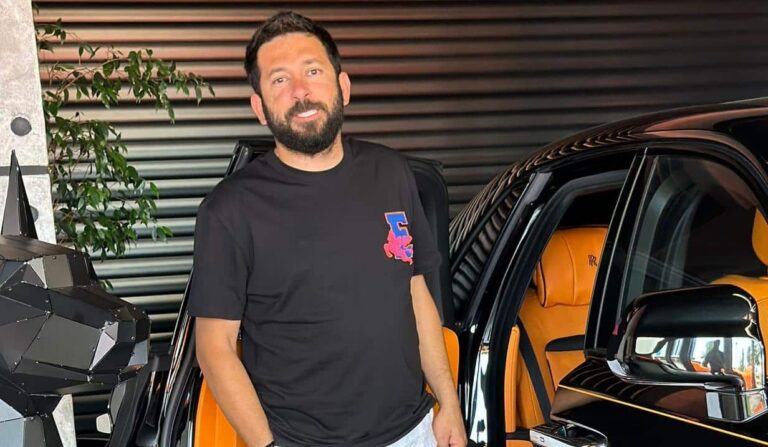 Sosyal medya fenomeni Azad Yılmaz gözaltına alındı