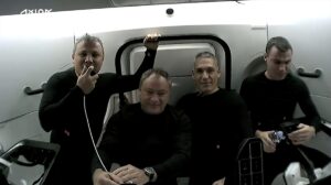 SpaceX, Uluslararası Uzay İstasyonu’na (ISS) doğru 36 saat sürecek yolculuğuna