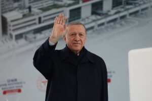 Cumhurbaşkanı Recep Tayyip Erdoğan, İzmir Şehir Hastanesi ve Bağlantı Yolları