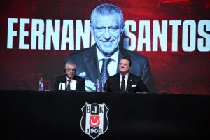 Beşiktaş’ın yeni teknik direktörü Fernando Santos ve teknik ekibi için