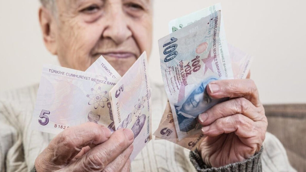 emekli bayram ikramiyesi