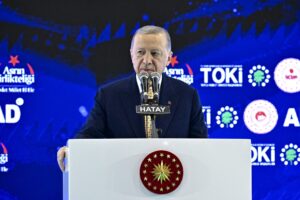 Cumhurbaşkanı Recep Tayyip Erdoğan, Hatay’da Deprem Konutları Kura ve Anahtar