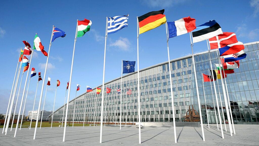 NATO Ülkeleri Savunma Harcamalarını Artırdı