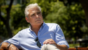 Tolga Savacı kimdir? Sinema ve dizi sektörünün sevilen isimlerinden Tolga