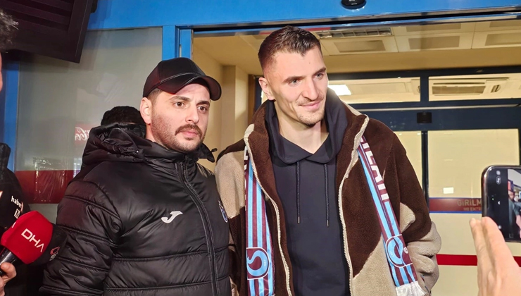 Trabzonspor, sağ bek mevkisine Borussia Dortmund’dan Thomas Meunier’yi transfer etti.