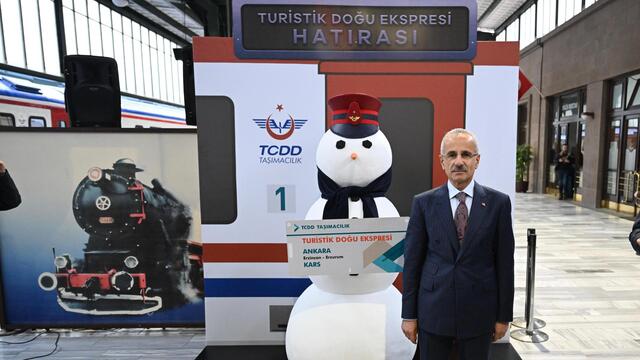 Ulaştırma ve Altyapı Bakanı Abdulkadir Uraloğlu yaptığı açıklamada, seyahat severlerin