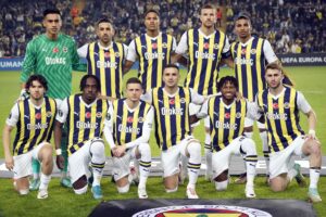 UEFA Avrupa Konferans Ligi Son 16 Turu ilk maçında Fenerbahçe,