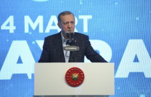 Cumhurbaşkanı Recep Tayyip Erdoğan Haliç Kongre Merkezi’nde düzenlenen sağlık çalışanlarıyla