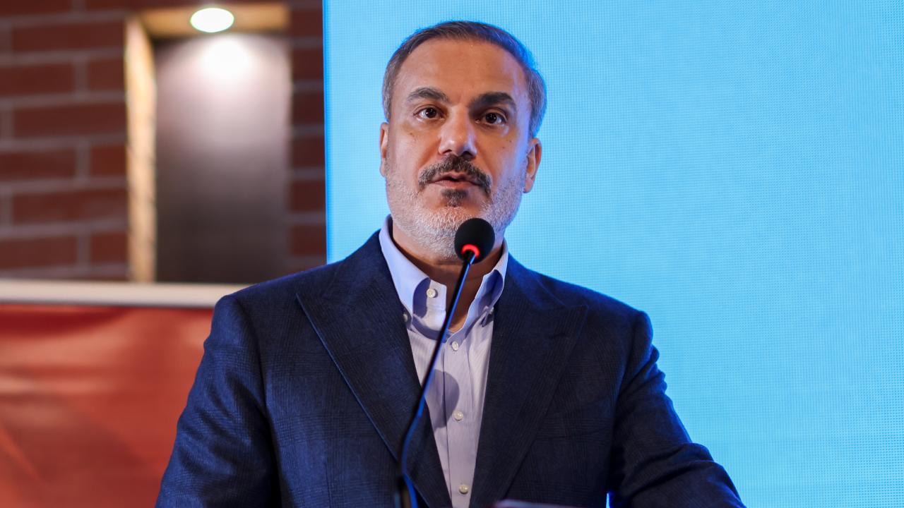 hakan fidan 18