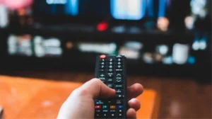 Genellikle ücretli dizi, film ya da maç izleme hizmeti veren