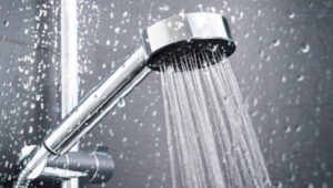 Oruçken banyo yapılır mı? Oruçluyken banyo yapılır mı? Oruçken banyo