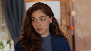 Uraz Kaygılaroğlu, Cemre Baysel ve Asude Kalebek gibi yetenekli isimlerin