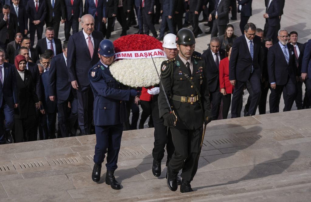 Anıtkabir'de 23 Nisan Töreni