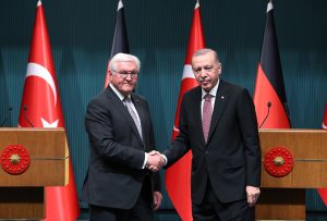 Cumhurbaşkanı Recep Tayyip Erdoğan, Almanya Cumhurbaşkanı Steinmeier ile birlikte ortak