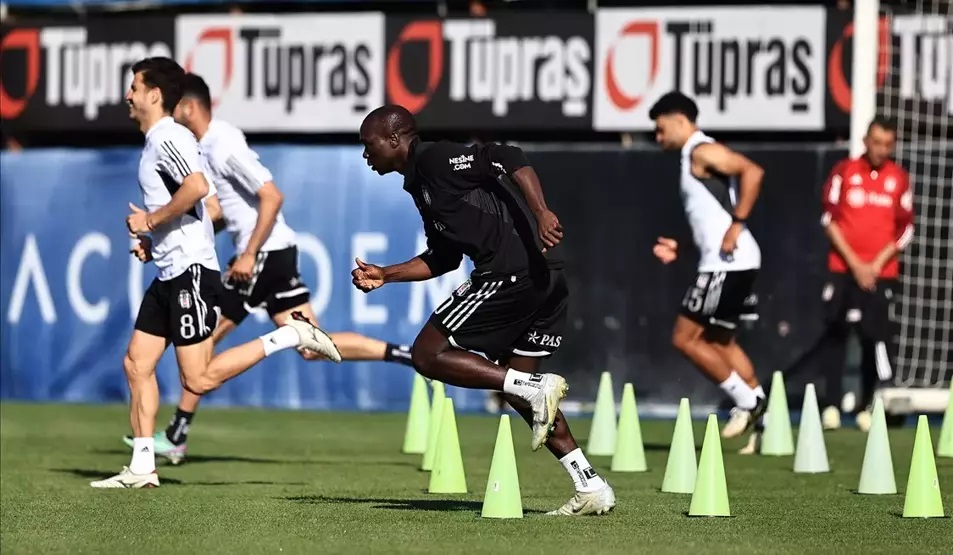 Fenerbahçe-Beşiktaş Derbisi: İşte Muhtemel 11'ler