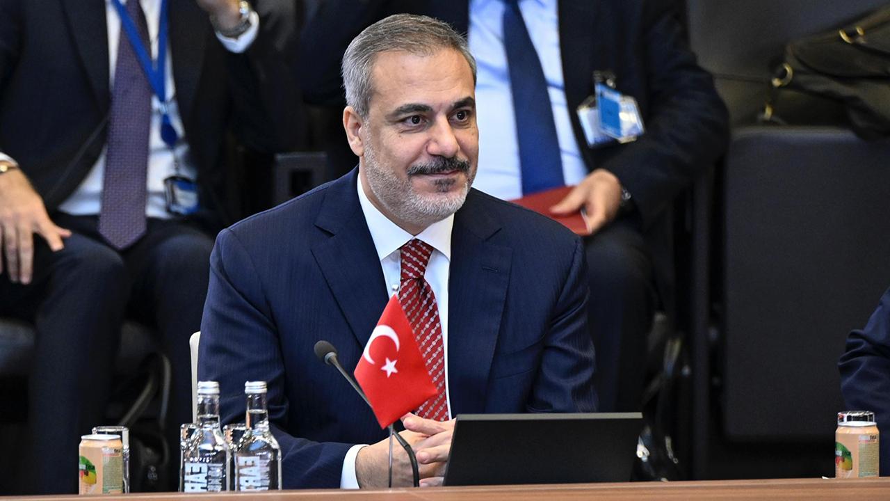 hakan fidan 22