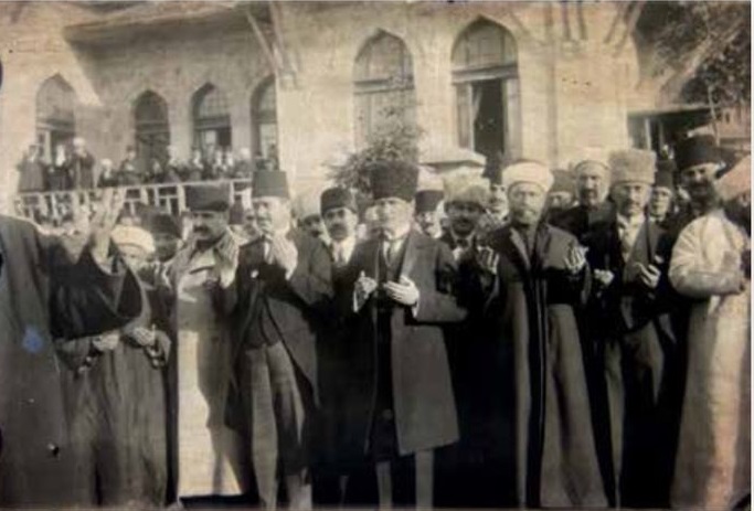Milli İradenin Simgesi TBMM 104 Yaşında