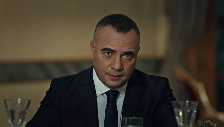 Oktay Kaynarca, Türk televizyonunun unutulmaz dizisi Kurtlar Vadisi’nde canlandırdığı Süleyman