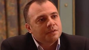 Oktay Kaynarca, Türk televizyonunun unutulmaz dizisi Kurtlar Vadisi’nde canlandırdığı Süleyman