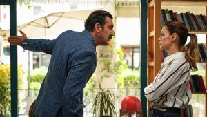 Sandık Kokusu 20. bölüm 2. fragmanda Atilla ve Lale’nin boşanmasıyla