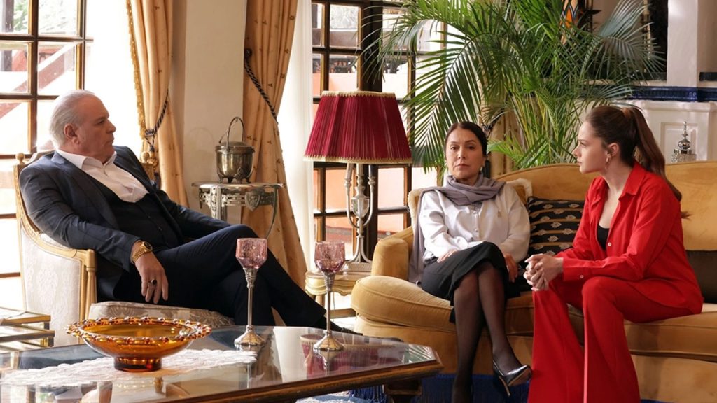 Hudutsuz Sevda 33. Bölüm fragmanı çıktı mı, yayınlandı mı, NOW TV - FOX TV Hudutsuz Sevda canlı izleme linki 23 MAYIS