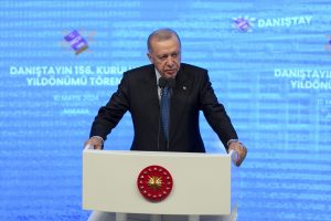 Cumhurbaşkanı Recep Tayyip Erdoğan, Danıştay Konferans Salonu’nda düzenlenen İdari Yargı