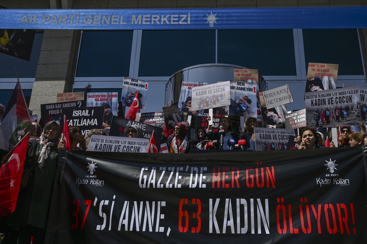 AK Parti Genel Merkez Kadın Kolları Başkanı Ayşe Keşir ve