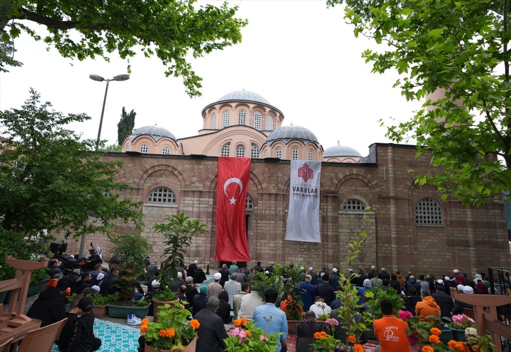 Kariye Camii'nde 79 Yıl Sonra İlk Cuma Namazı
