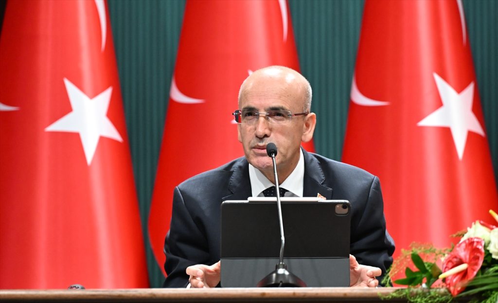 Yılmaz ve Şimşek Kamuda Tasarruf Paketini Açıkladı