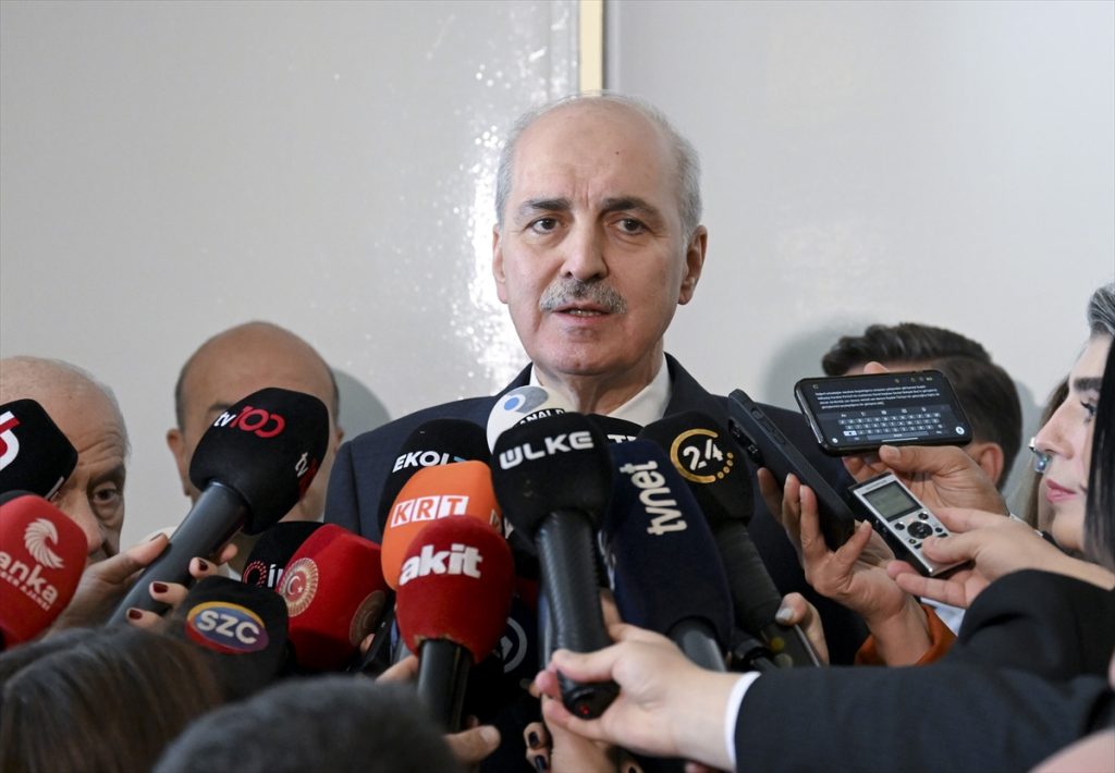 TBMM Başkanı Kurtulmuş'tan Bahçeli'ye Anayasa Ziyareti
