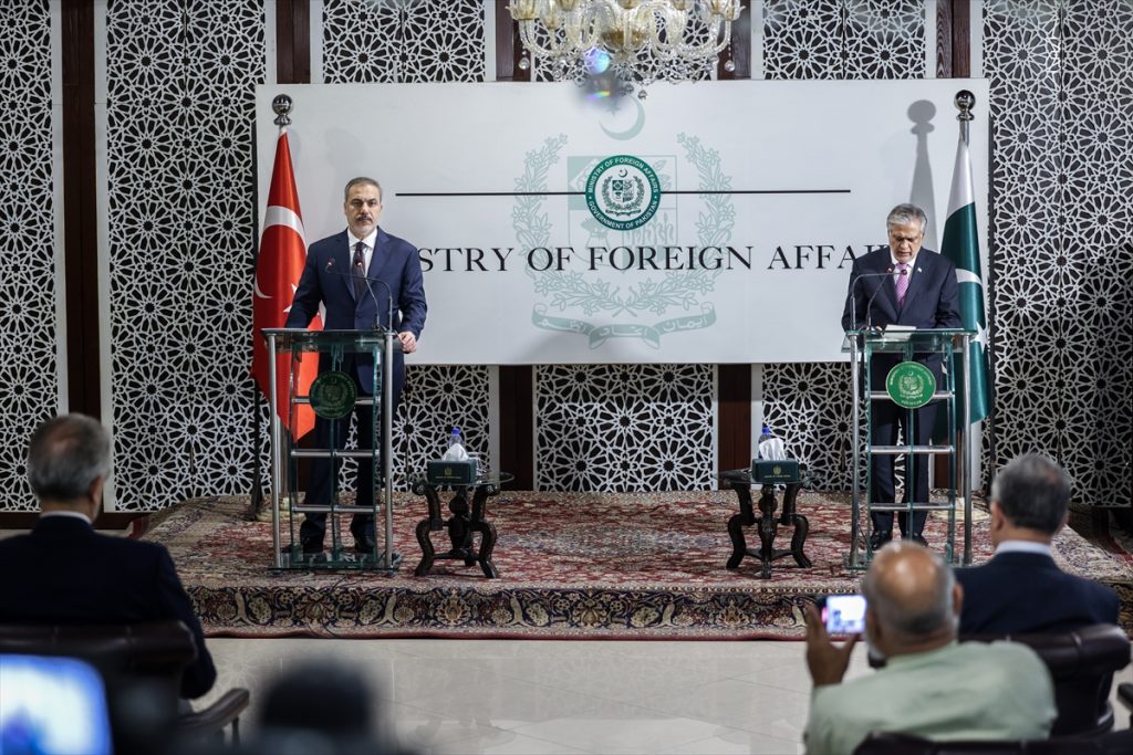 Dışişleri Bakanı Fidan'ın Pakistan Temasları