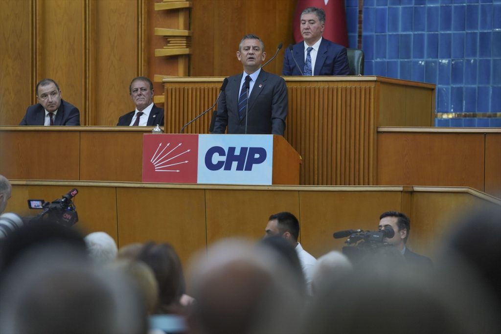Özel: Türkiye'nin Başıboş Sokak Köpeği Sorunu Vardır